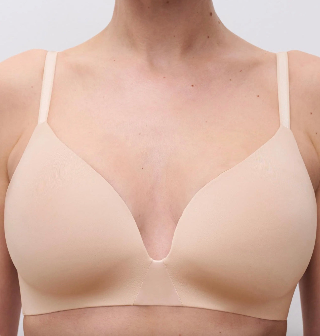 Chantelle Essentiall Reggiseno preformato a triangolo senza ferretto - Beige dorato