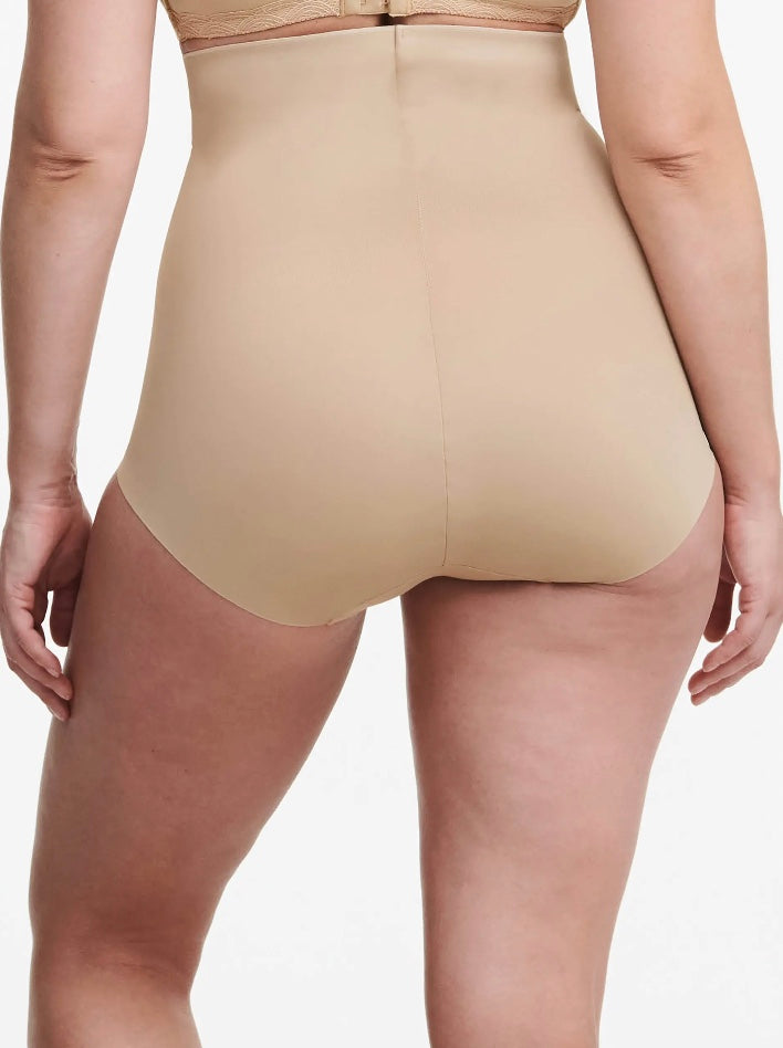 Chantelle Culotte a vita molto alta modellante - Nude