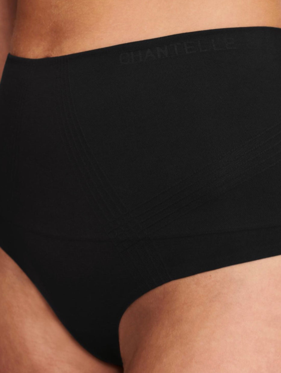 Chantelle Culotte modellante perizoma a vita alta - Nero